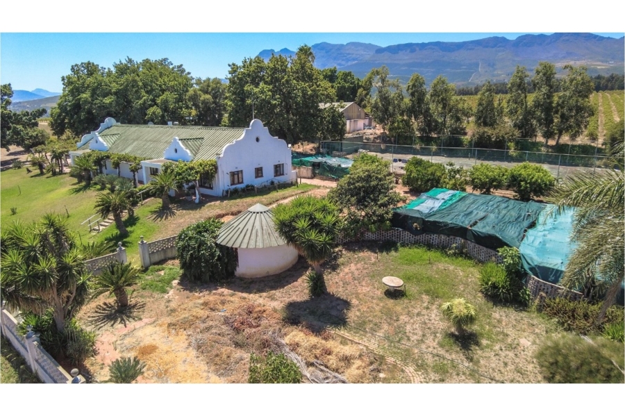 5 Bedroom Property for Sale in Paarl North Western Cape